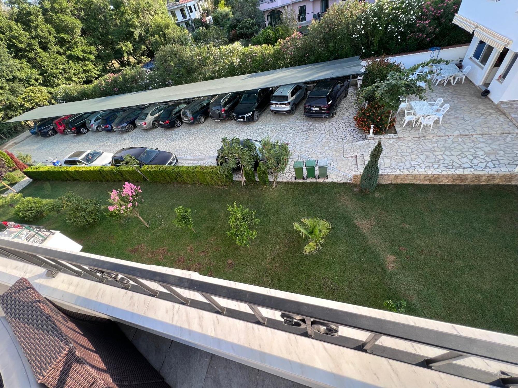 Residence Leora Ulcinj Exteriér fotografie