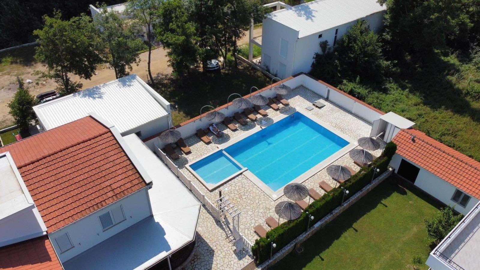 Residence Leora Ulcinj Exteriér fotografie