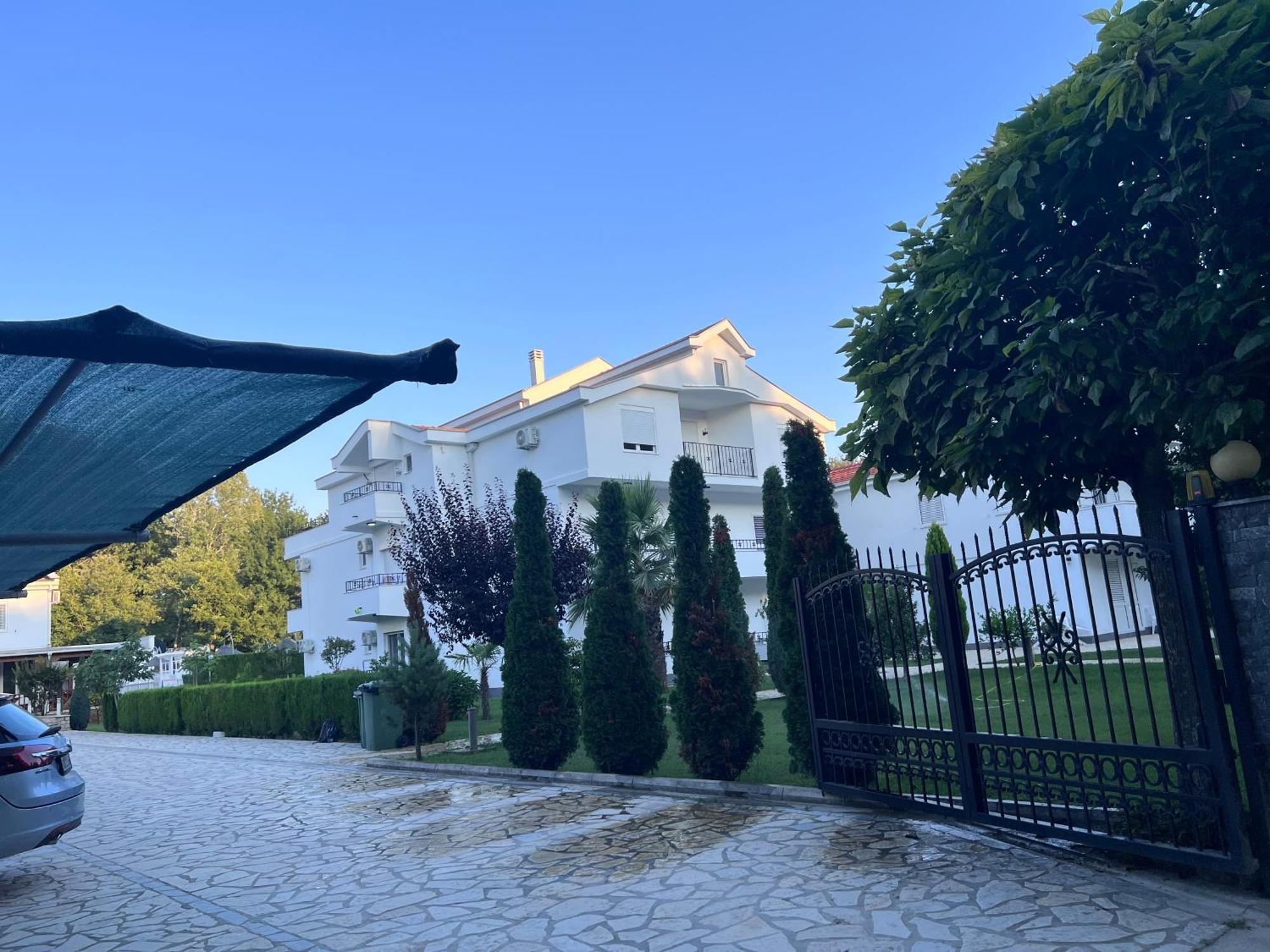 Residence Leora Ulcinj Exteriér fotografie