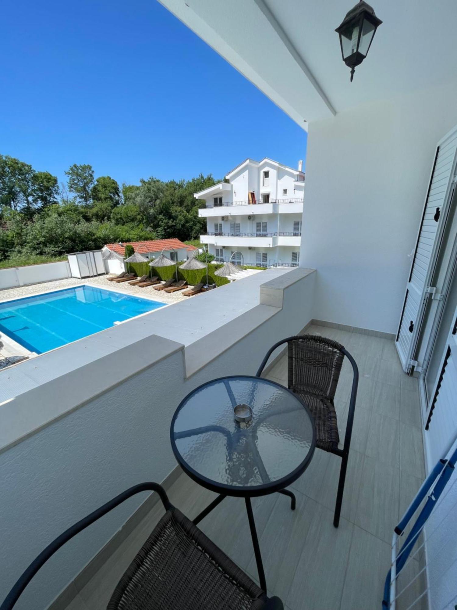 Residence Leora Ulcinj Exteriér fotografie