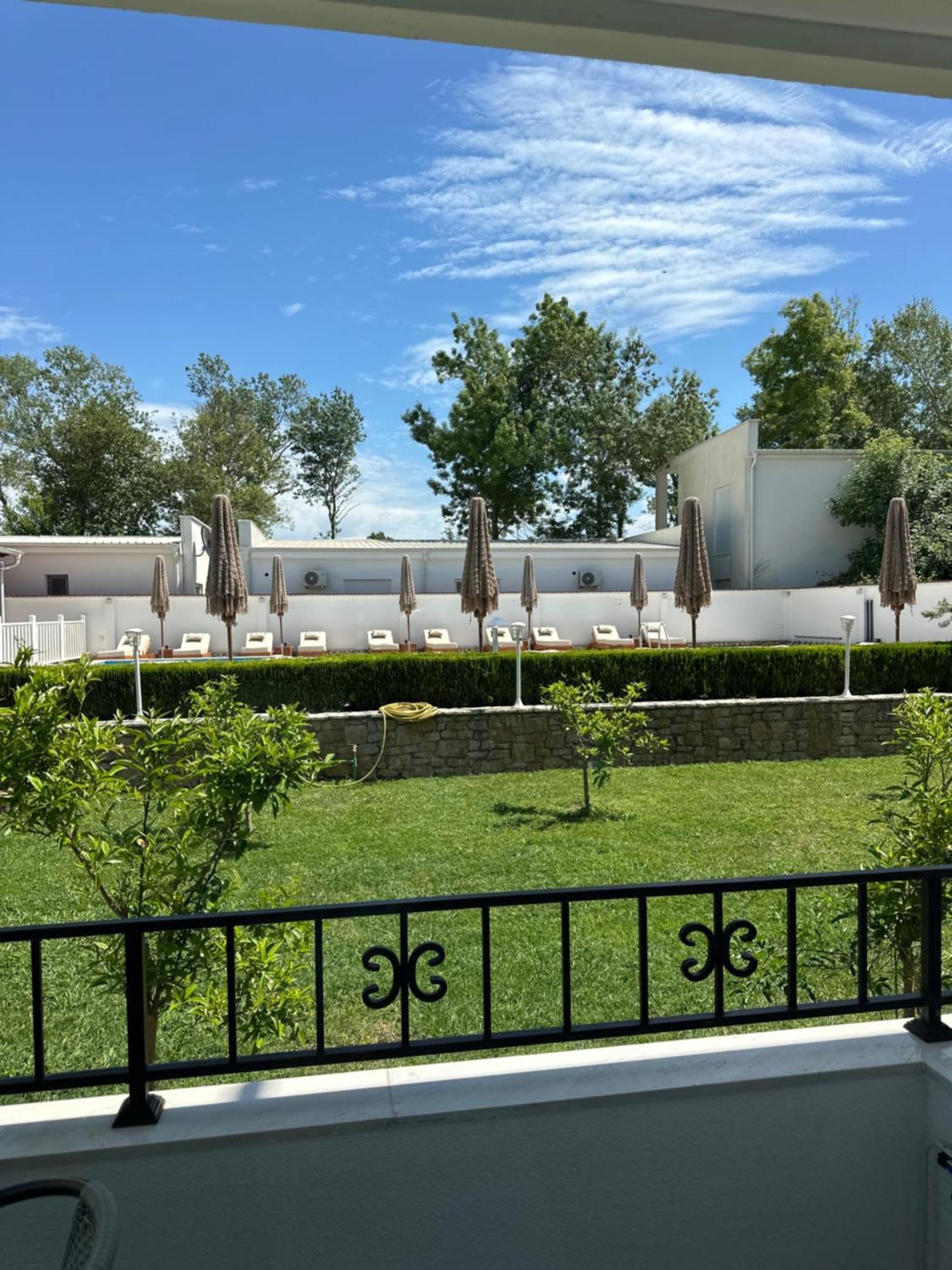 Residence Leora Ulcinj Exteriér fotografie